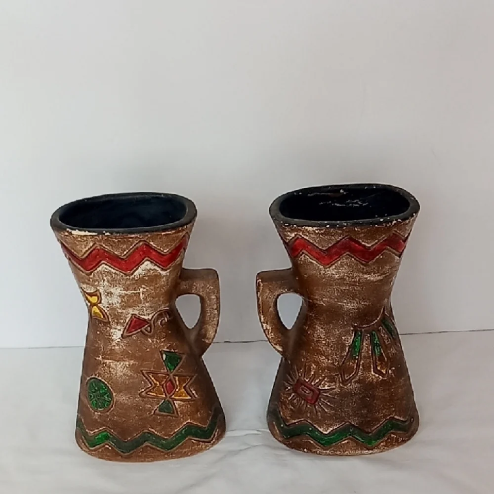 Vintage Southwestern Clay Pottery Painted Ceramic Handled  Etched Vase Decor